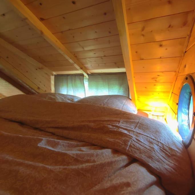 Nuit Insolite En Tiny House Questembert Bagian luar foto