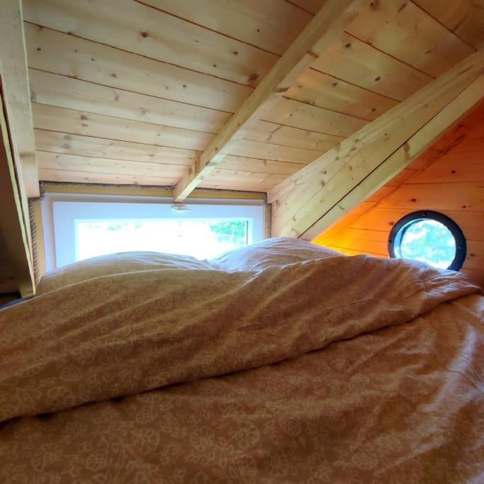Nuit Insolite En Tiny House Questembert Bagian luar foto