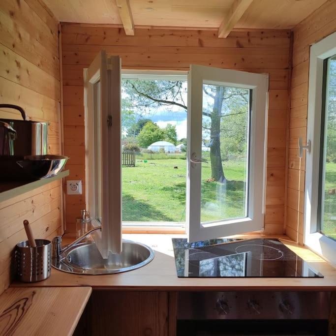Nuit Insolite En Tiny House Questembert Bagian luar foto